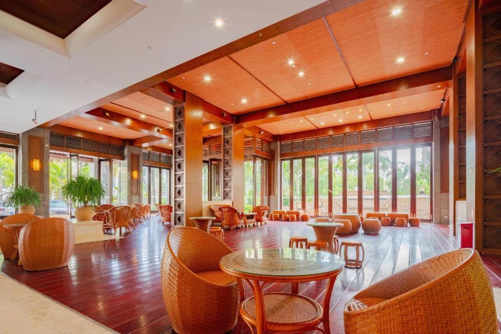Sanya Shanghai Huating Boutique Resort Hotel Dış mekan fotoğraf